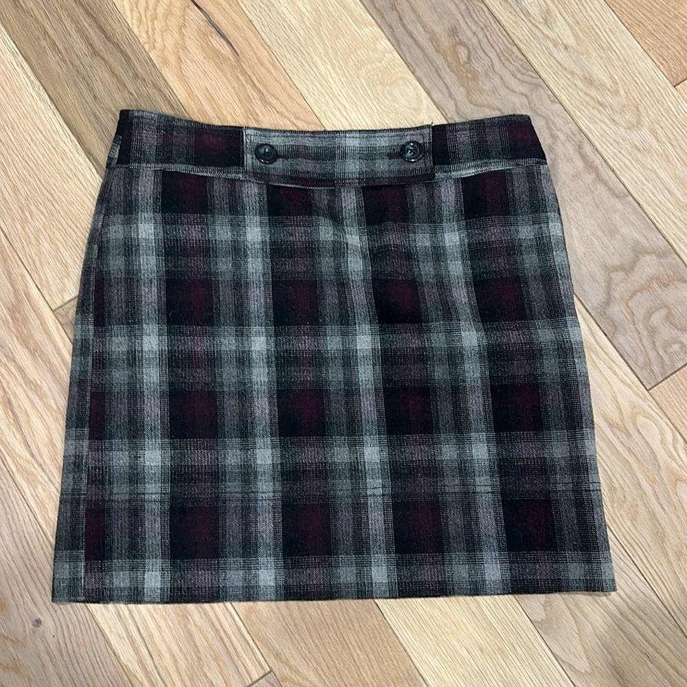 Loft skirt; grey, black, and purple plaid, size 2